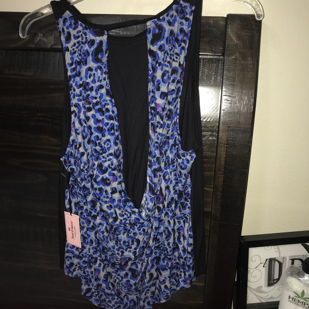 Juicy couture tank w open back